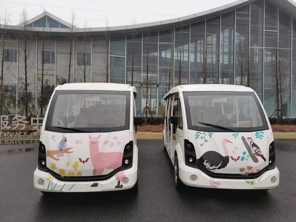 旅游观光车