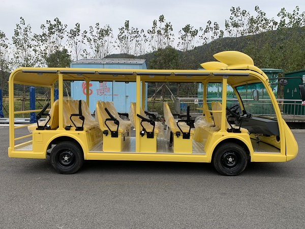 一台观光车