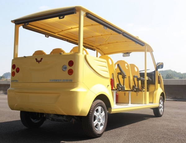 游览车