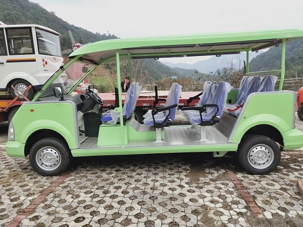 内燃观光车