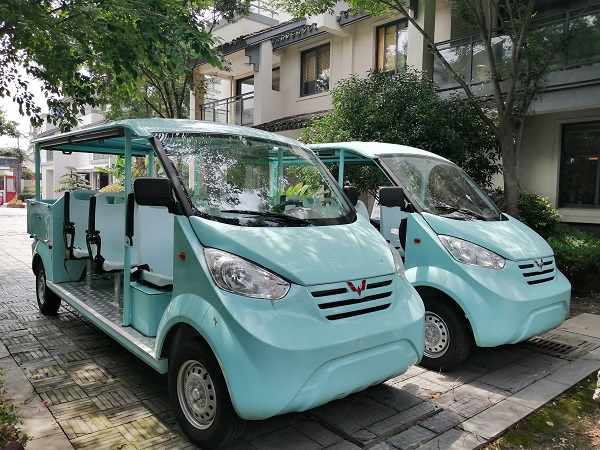 游览车