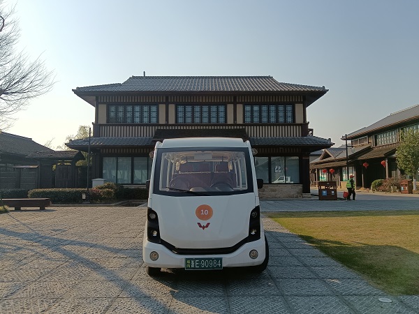 电瓶观光车.jpg